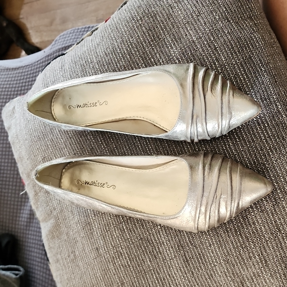 Used Kitty Heel